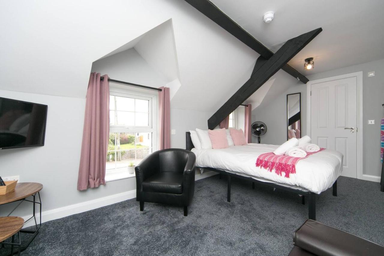 Pass The Keys Modern En-suite In Country Pubrestaurant 2 Апартаменты
